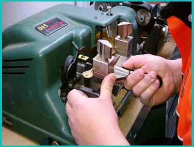 Casselberry FL Locksmiths Store Casselberry, FL 407-705-2043 - 1-18